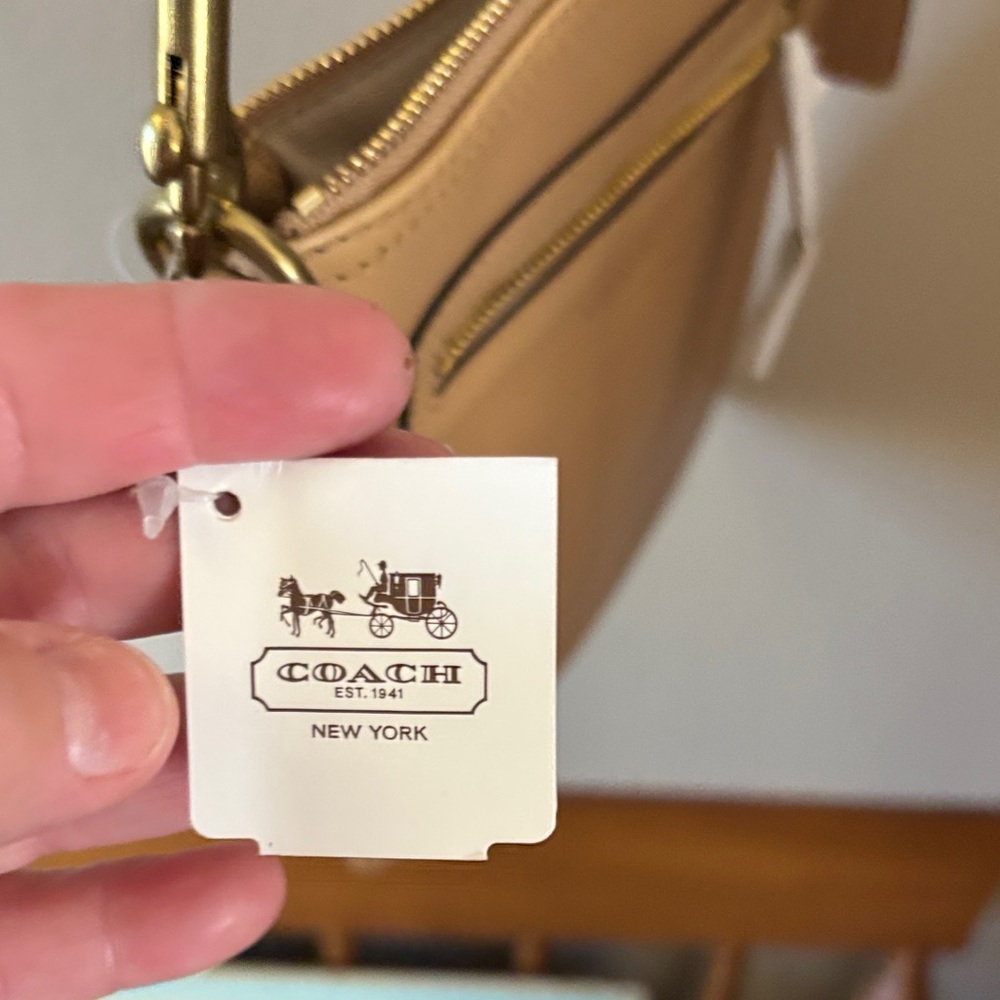 Coach Beige Swingpack Leather Crossbody Bag - Picture 2 of 8